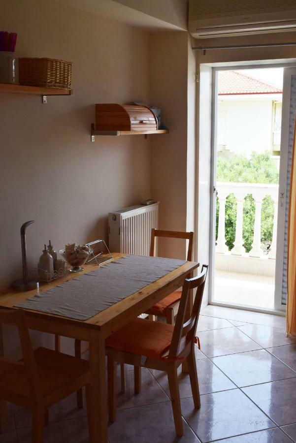 Dimar1 Seaside Apartment Paralia Dionysiou Exterior photo