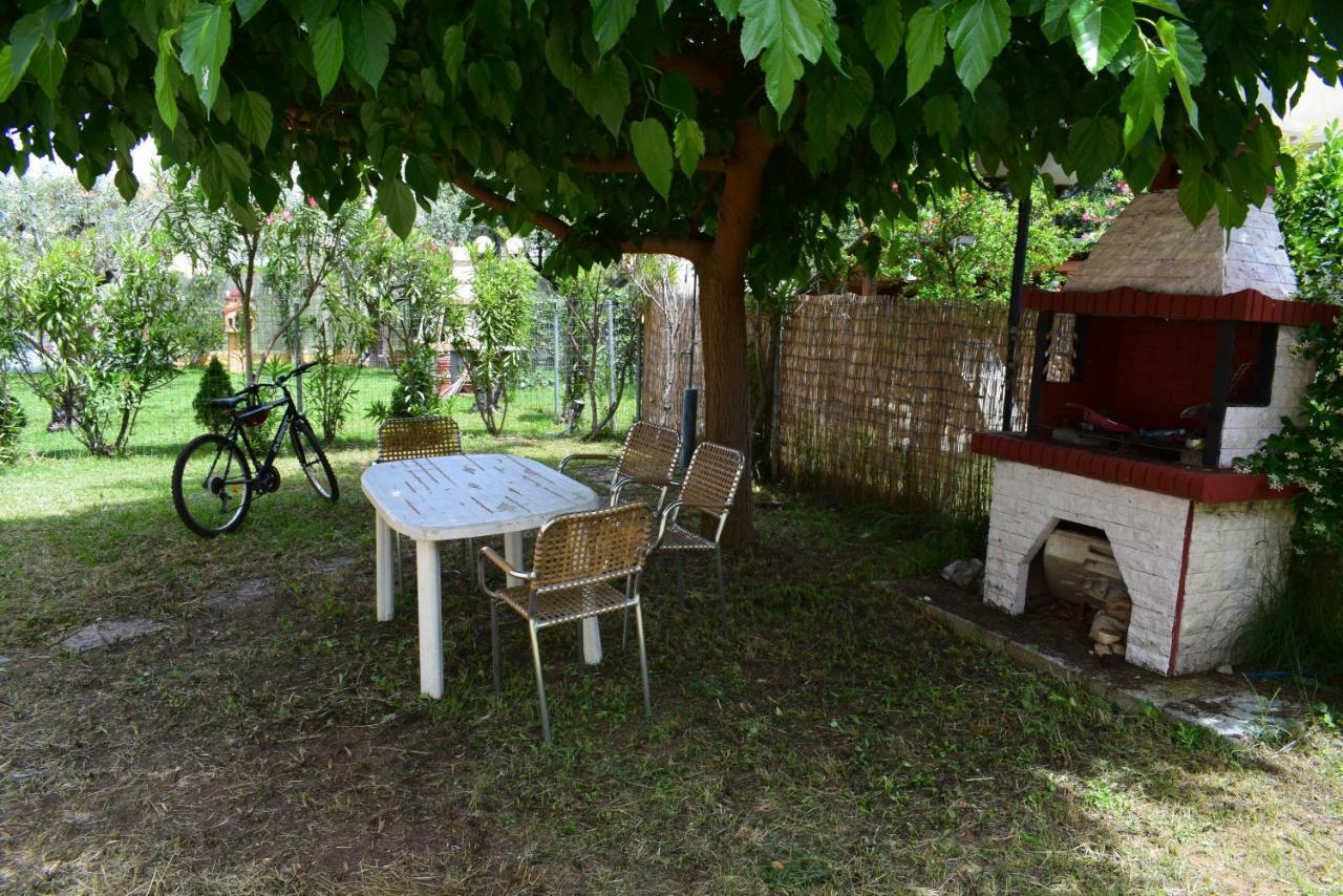Dimar1 Seaside Apartment Paralia Dionysiou Exterior photo